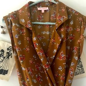 Lite weight wrap dress.